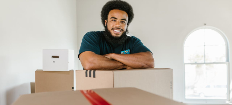 Person that is trying to find good short term storage options for moving in Philadelphia