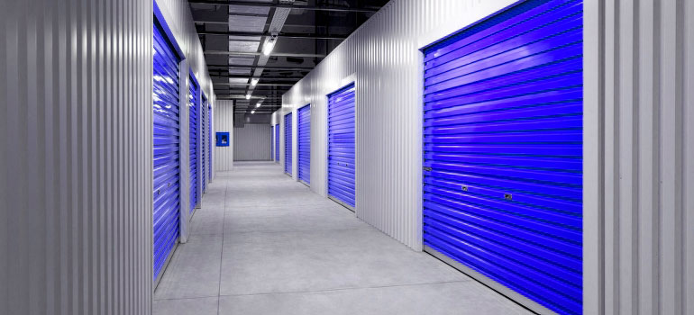 storage lockers